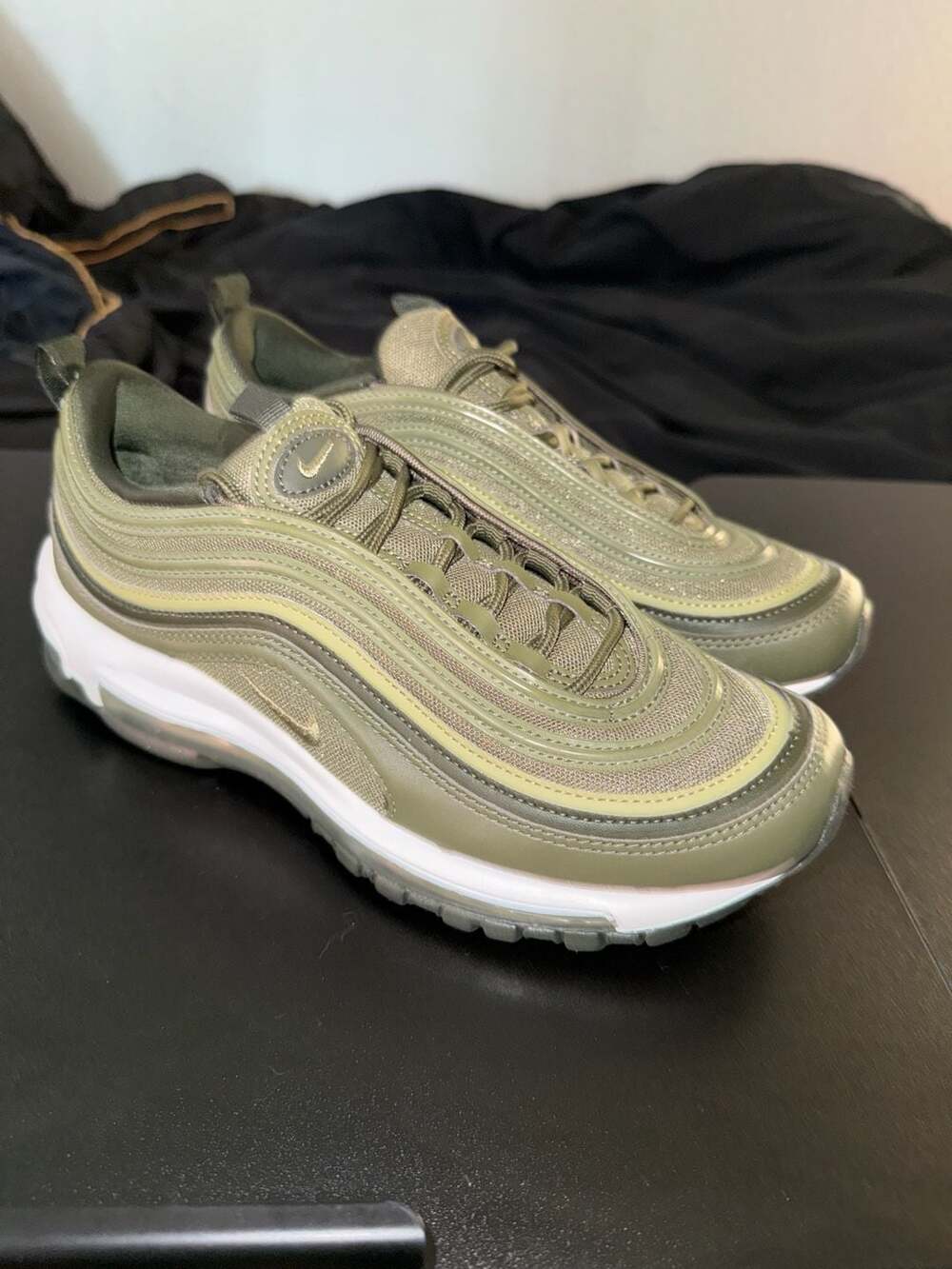 Nike Air Max 97 Size 8.5 Medium Olive Green White Sneakers